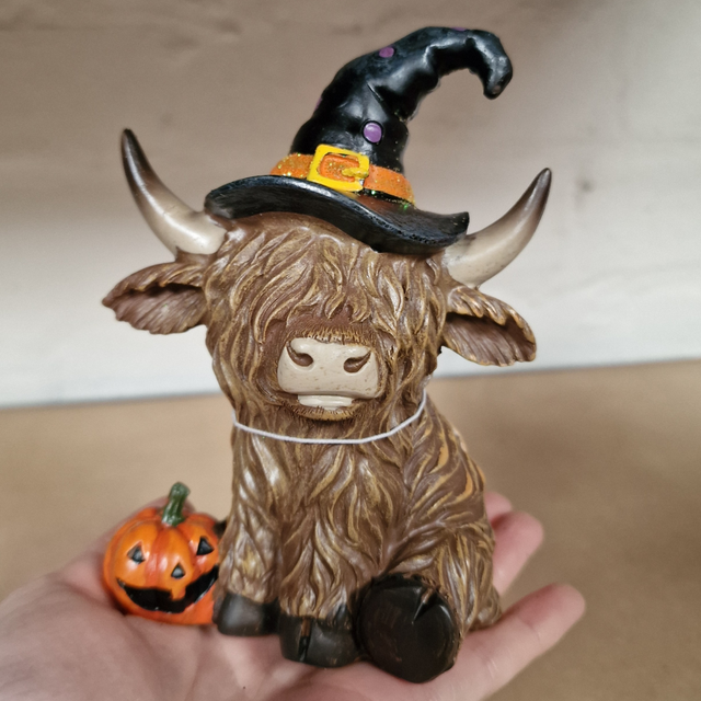 Halloween Highland Coo
