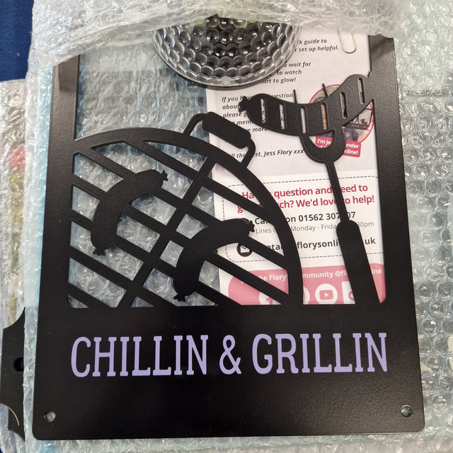 IMPERFECT - 'Chillin & Grillin' Solar Plaque
