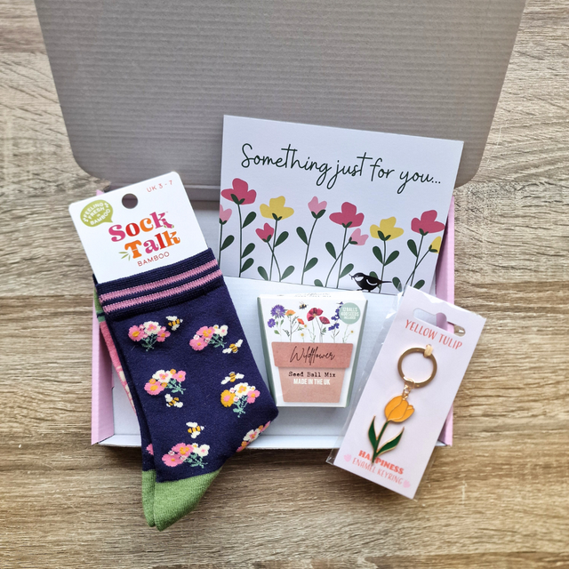Wildflower Gift Set - Socks, Seed Balls & Tulip Keyring