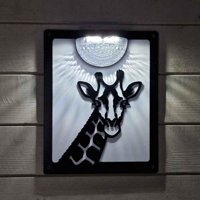 Giraffe Solar Light Wall Plaque