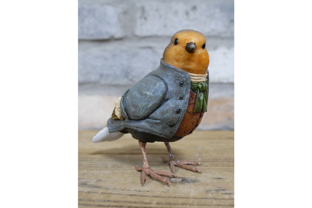 Robin In Suit - 11cm