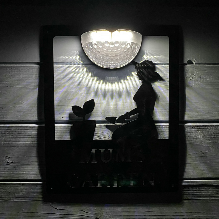 Mum's Garden Sign with Solar Powered Light