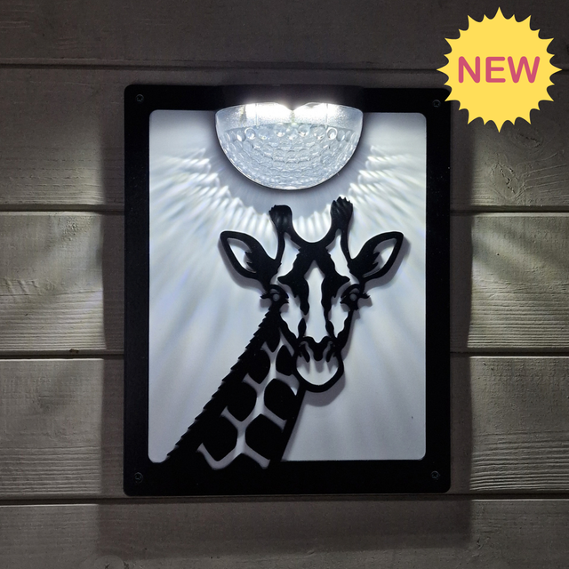 Giraffe Solar Light Wall Plaque