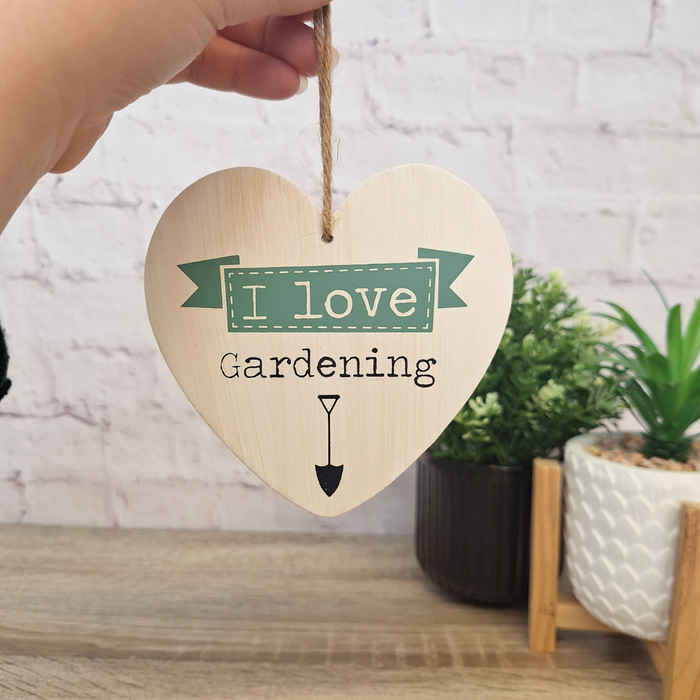 'I Love Gardening' Hanging Heart Sign