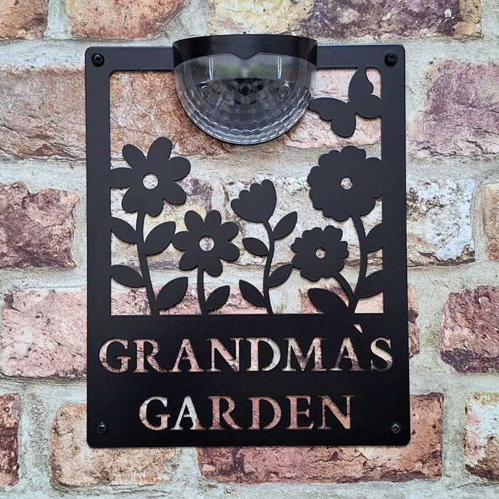 Grandma's Garden Sign with Solar Powered Light