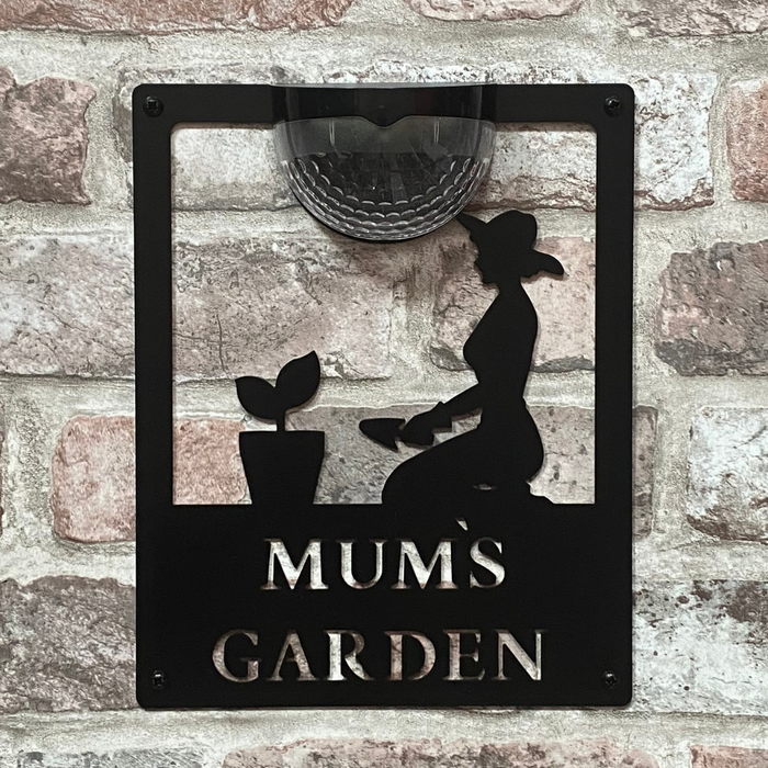 Mum's Garden Sign with Solar Powered Light