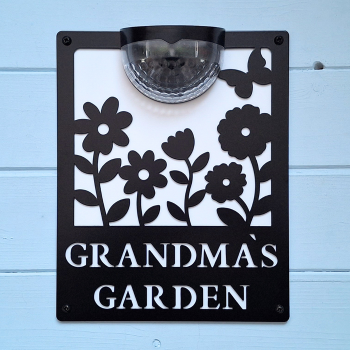 Grandma's Garden Sign with Solar Powered Light