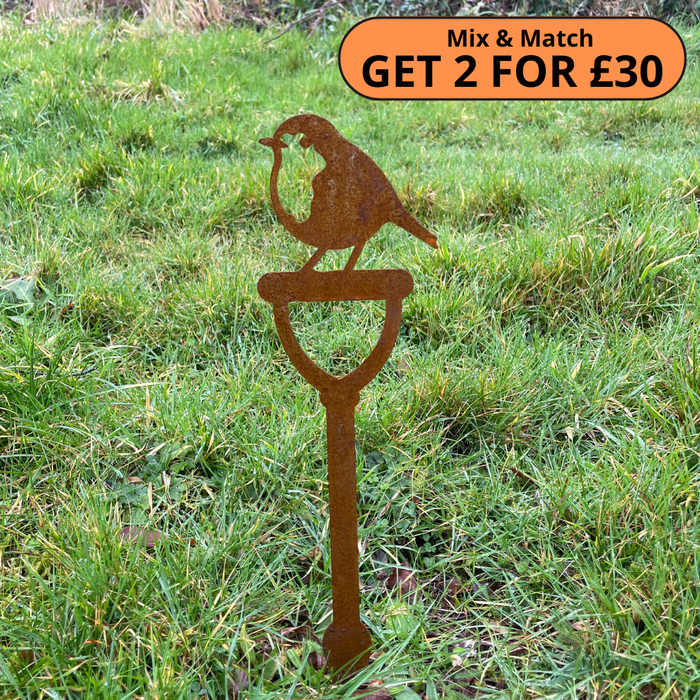 Rusty Robin Metal Stake (1 Tail)