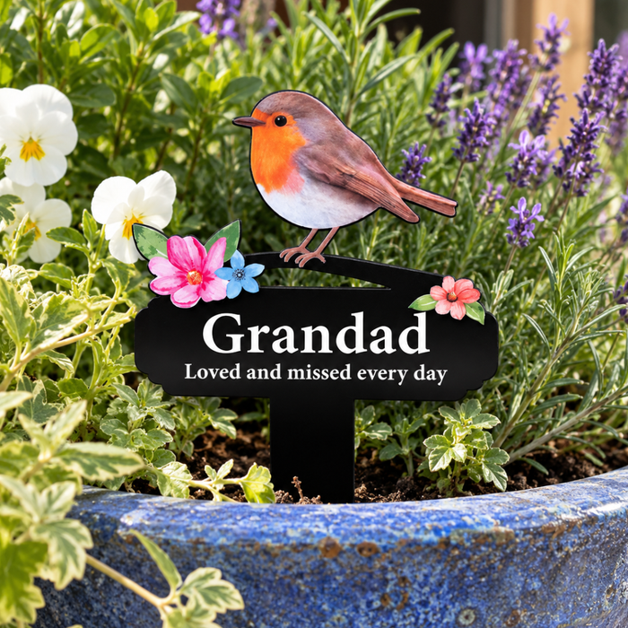 'Grandad' Large Robin Pot Stake