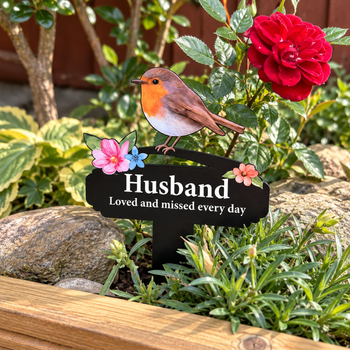 'Husband' Large Robin Pot Stake