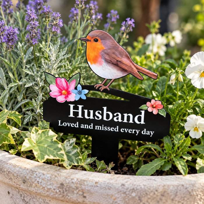 'Husband' Large Robin Pot Stake