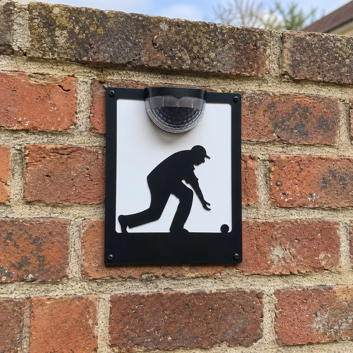 Man Lawn Bowler Wall Plaque with Solar Powered Light