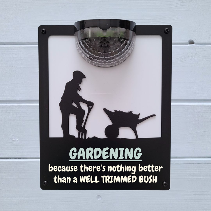 'Well-trimmed bush' Male Gardener Solar Light Wall Plaque