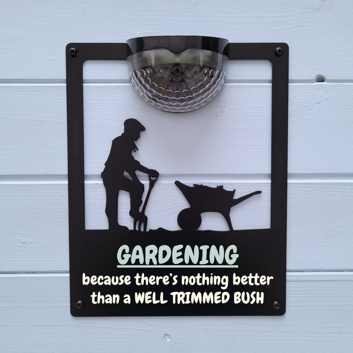 'Well-trimmed bush' Male Gardener Solar Light Wall Plaque