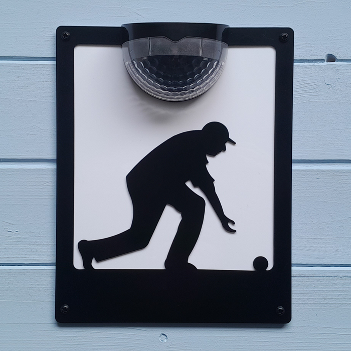 Man Lawn Bowler Wall Plaque with Solar Powered Light