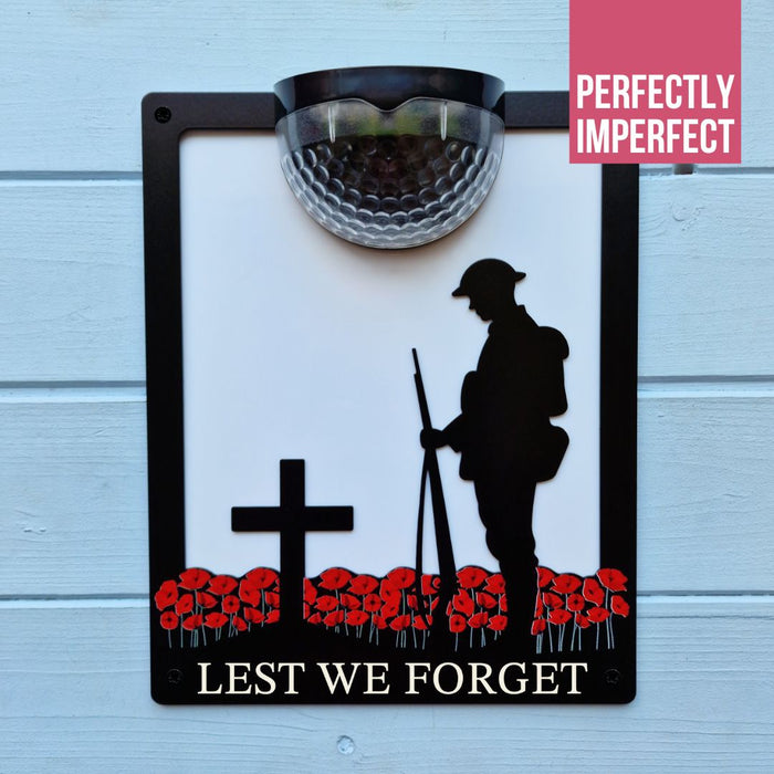 IMPERFECT - 'Lest We Forget' Remembrance Soldier & Red Poppies Solar Light Wall Plaque