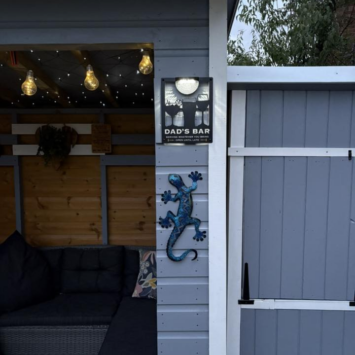 'Dad's Bar' Drinks Solar Light Wall Plaque