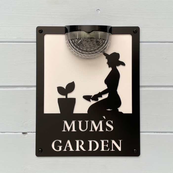 Mum's Garden Sign with Solar Powered Light