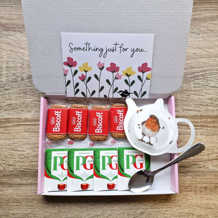 Tea and Biscuit Pick-Me-Up Gift Set