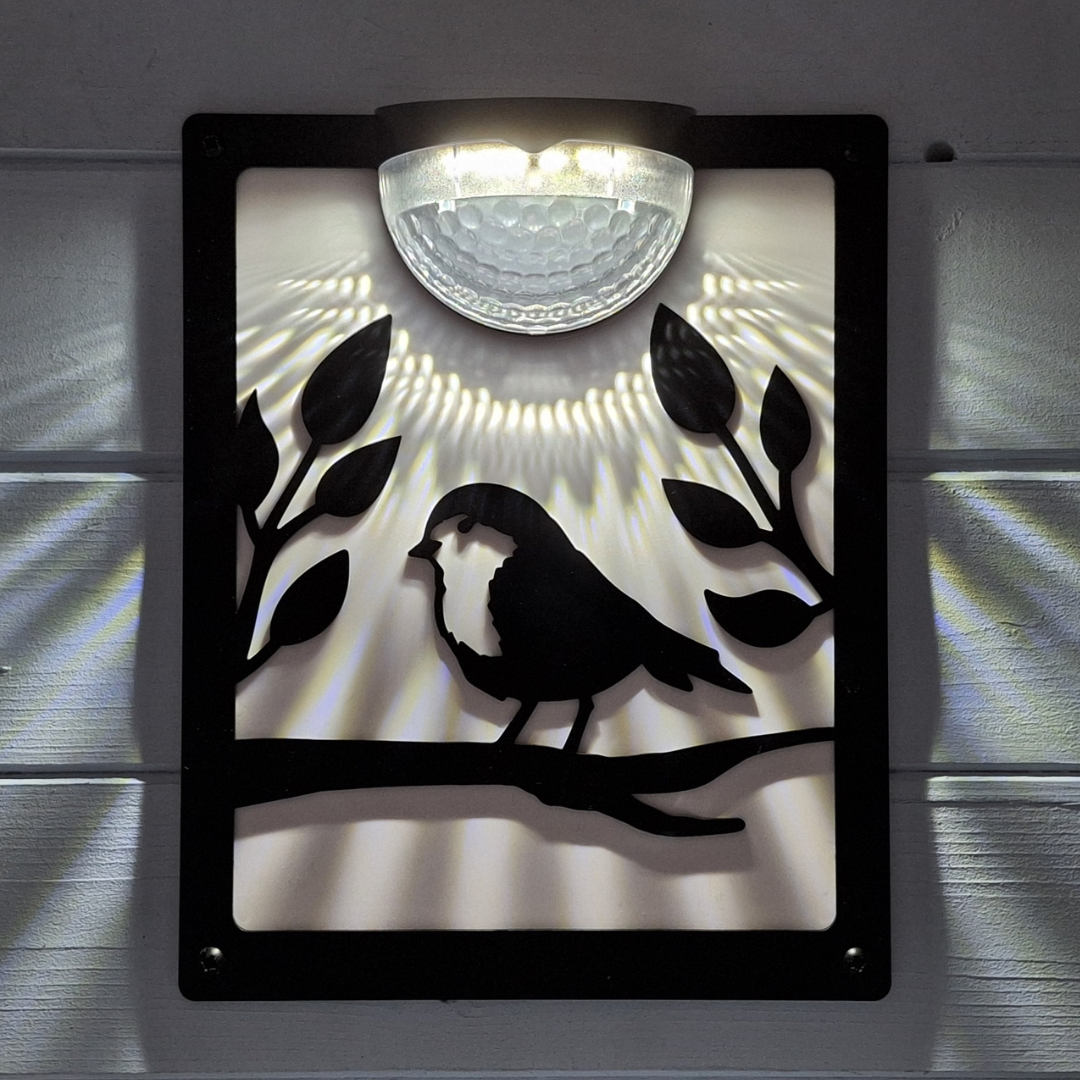 Robin solar light wall plaque