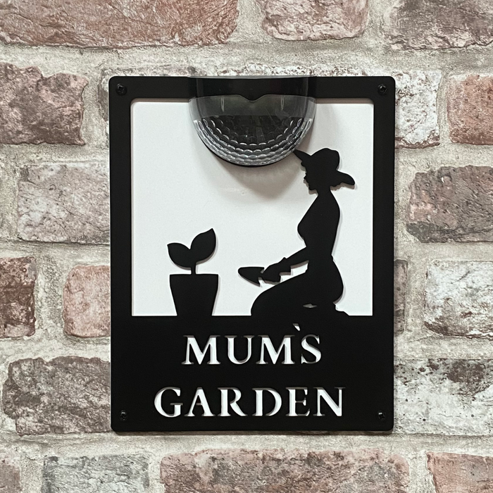 Mum's Garden Sign with Solar Powered Light