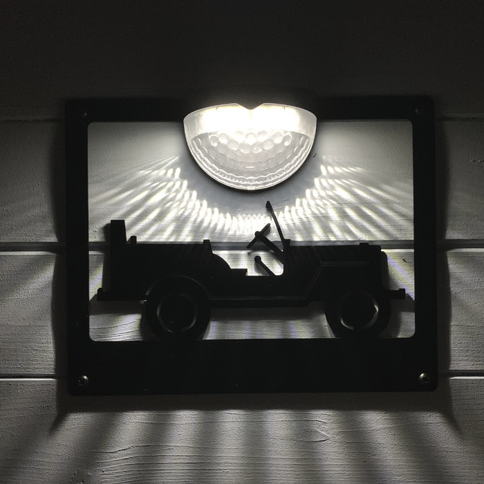 Jeep Wall Plaque with Solar Light 